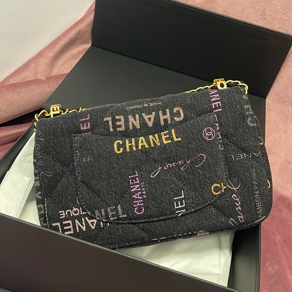 SOLD ♥️ - Picture 2 of 5